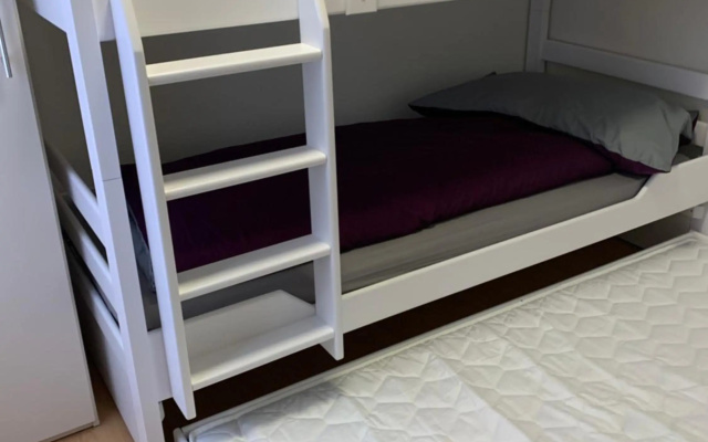 Haus zur Eiche 3,5 Zimmerwohnung bis zu 8 Gäste – Guest Rooms – Chur