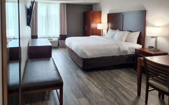 Comfort Suites Baymeadows Near Butler Blvd