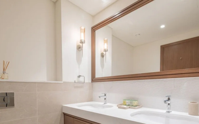 LUX The Palace Beach Suite