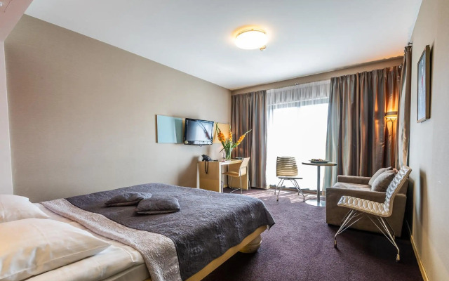 Niebieski Art Hotel & Spa