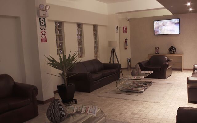 Las Musas Hotel & Casino