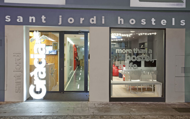 Sant Jordi Hostels Gracia