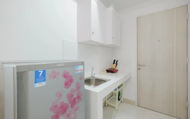 Minimalist Studio at Azalea Suites Cikarang Apartment