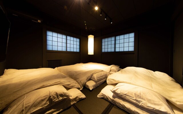 Yadoya Nishikujo Honjinso
