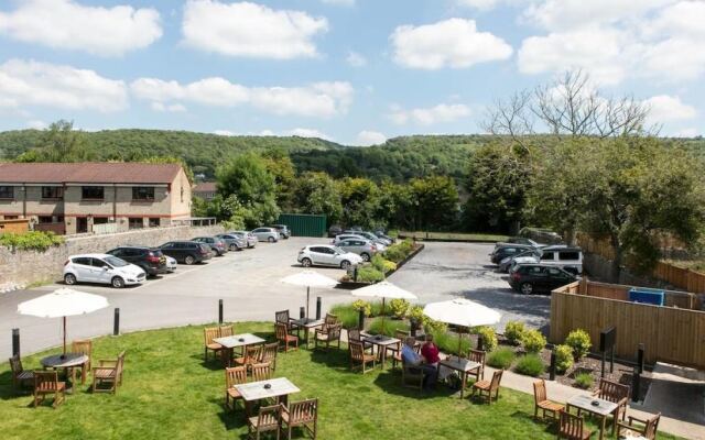 Bath Arms Hotel