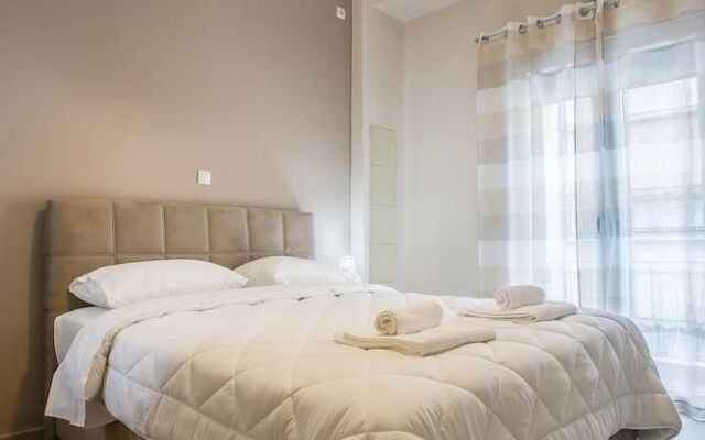 Spacious 3-Bedroom Apartment 90M From Train
