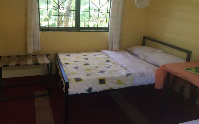 Acacia Tree Apartments