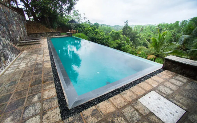 Mirissa Hills Resort