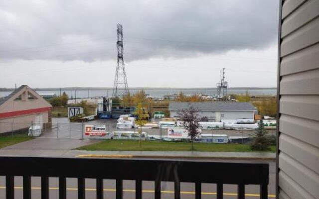 Wabamun Lake Inn