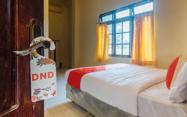 Hotel O Astika – Guest Rooms – Ambon
