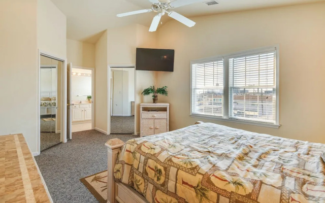 Half-mi to Wildwood Boardwalk: Family-friendly Apt