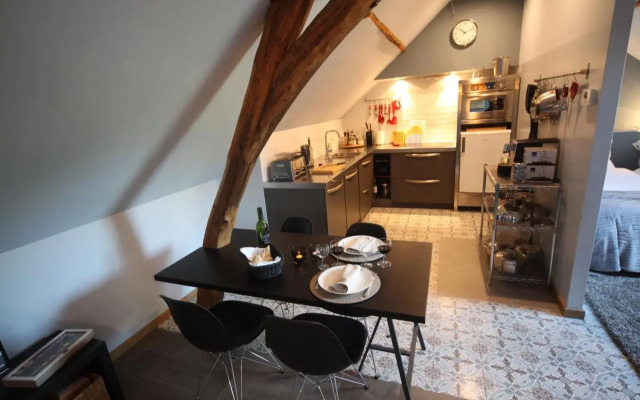 Van Hamme 1642 - 4 bed house