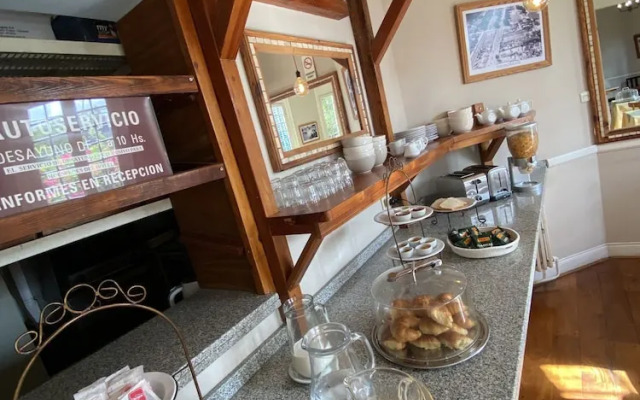Hotel Vicente Lopez