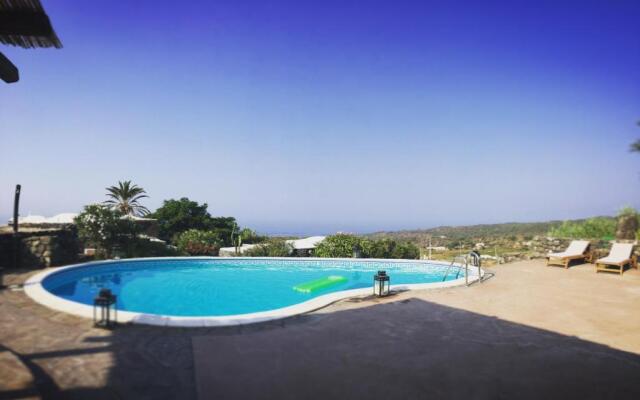 Residence Bugeber-i dammusi di Ina