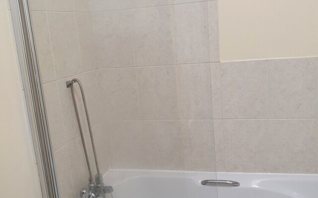 Impeccable 1-bed Apartment in Ilfracombe