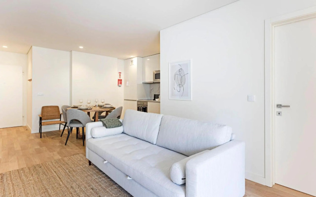 Paraíso -1B w/ AC & Patio by LovelyStay