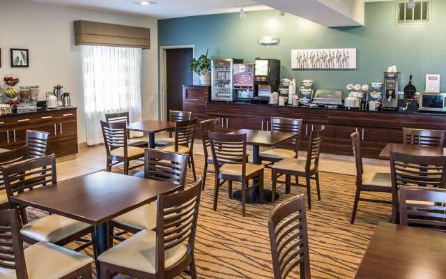 Sleep Inn & Suites Davenport - Quad Cities