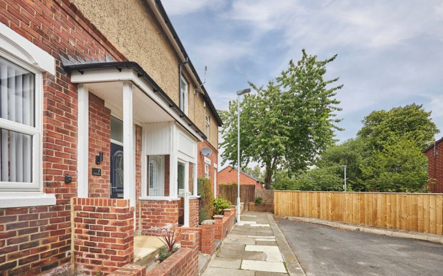 Host Stay Laburnum Road