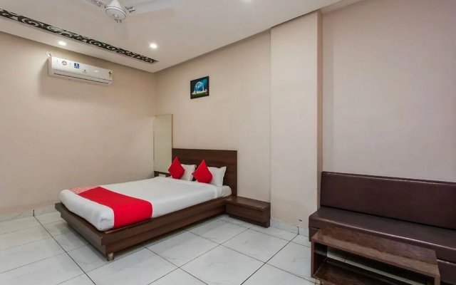 Hotel Nakshtra Inn