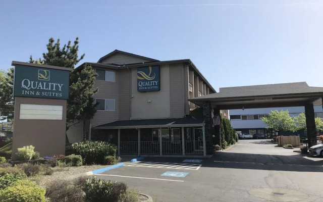 Quality Inn & Suites Silverdale