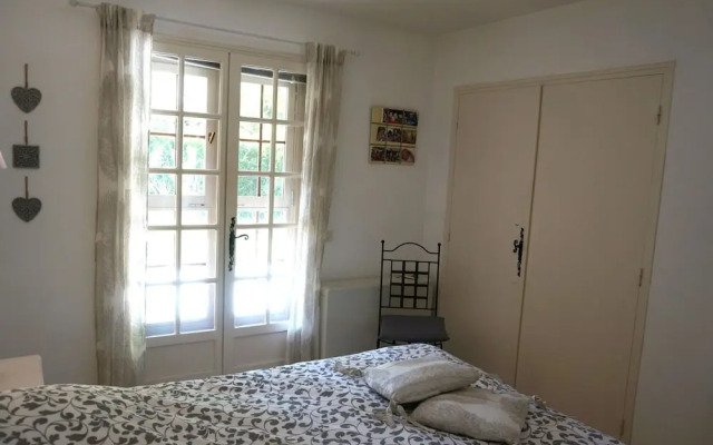 Beautiful House With Large Garden