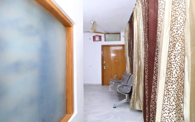 OYO 27669 Harkirat Niwas