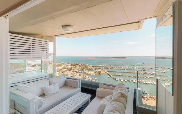 Oceana Suites Fontemar ∙ Suite 2002