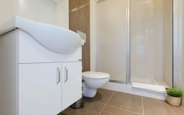 AEGEAN Apartments - Marina & Chios Island View