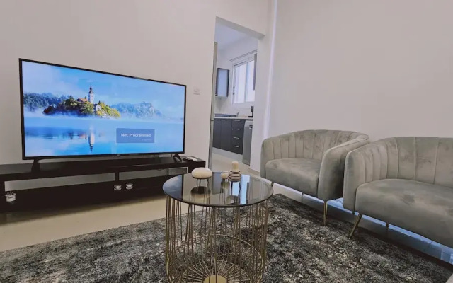104 NIC - 403 Stay Cosmo City Suite