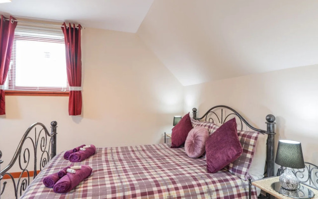 25 Langlands Terrace