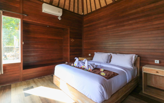 Mega Cottages – Guest Rooms – Lembongan Island