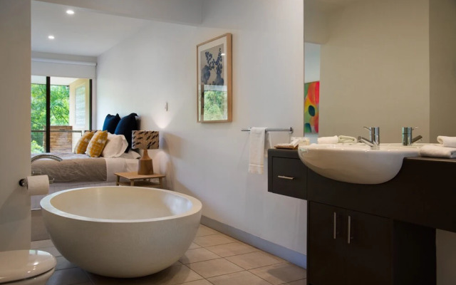 Lake Daylesford Lodge 3