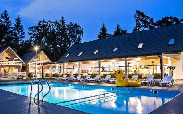 Holiday Park & Resort - Pobierowo