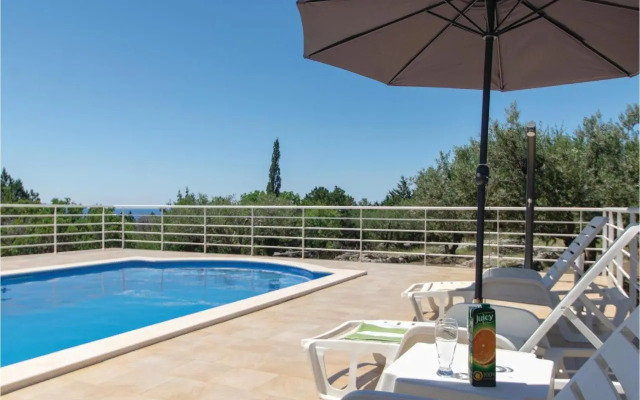 Holiday home Pelegrin 58