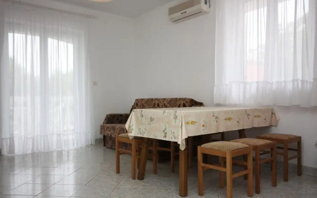 Vese - 100 m From Beach - A1