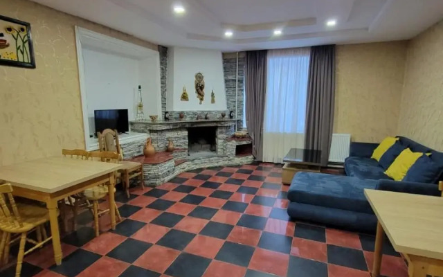 Hotel Edemi
