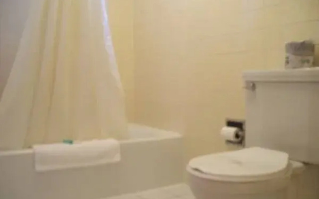 Downtown Xenion Motel