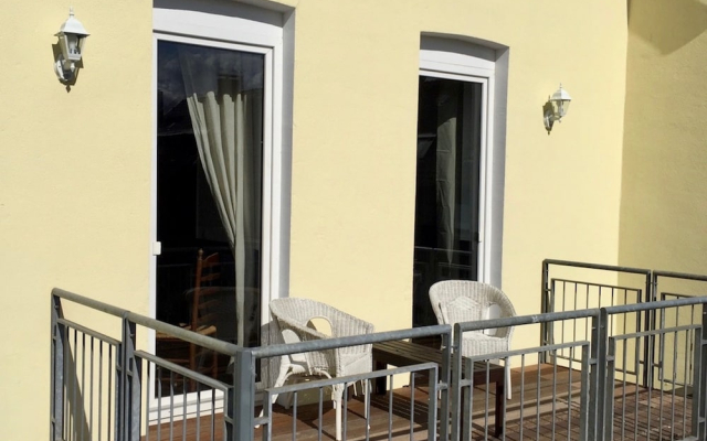 a-domo Apartments Oberhausen - Moderne Wohnungen und Studio Apartments - Gute Anbindung ideal für 1 - 5 Personen