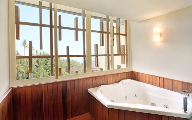 FOX Hotel Jimbaran Beach Bali