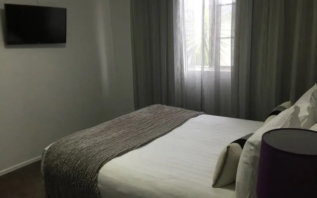 Apartments of Great Divide Motor Inn