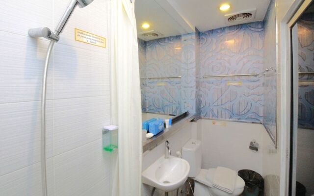 Airy Thamrin Gandhi Medan