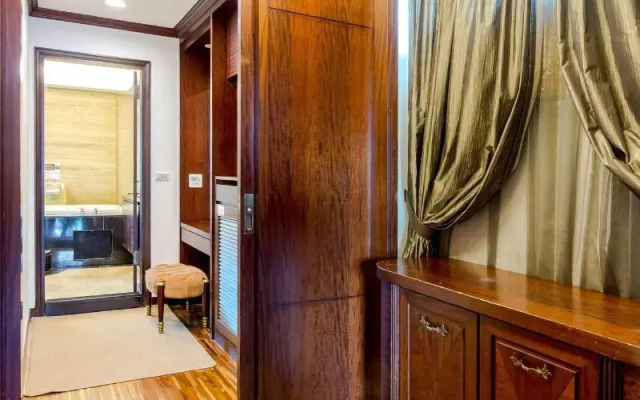 Haian Stay Riverside B&B