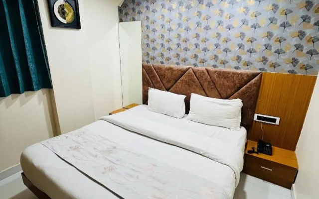 Hotel Exotic
