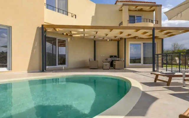 AeNaos Luxury Villa