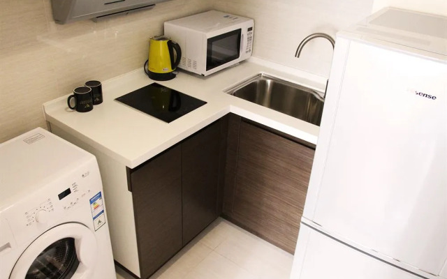 Dalian Sweetome Vacation Rental (Baiyue International)