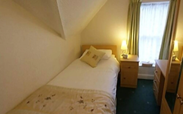 Lindisfarne House