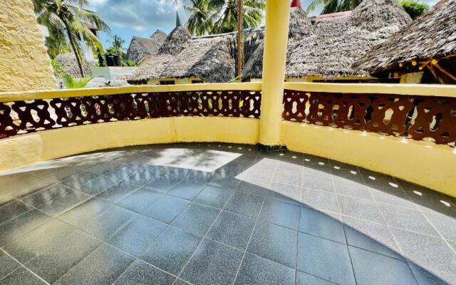 Beautiful and Charming 3-bed Room Villa in Diani