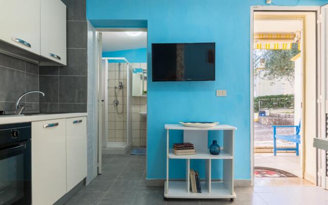 Casa Girasole D a Villa Safi con Piscina