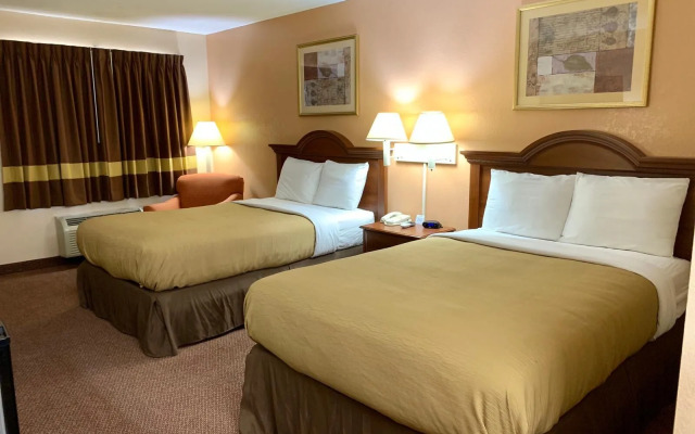 Owensville Motor Inn