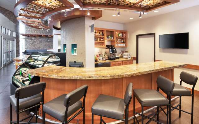 Hyatt Place South Bend / Mishawaka
